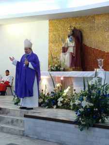 MONS. ALONSO GARZA CELEBRO SANTA MISA EN CRISTO REY